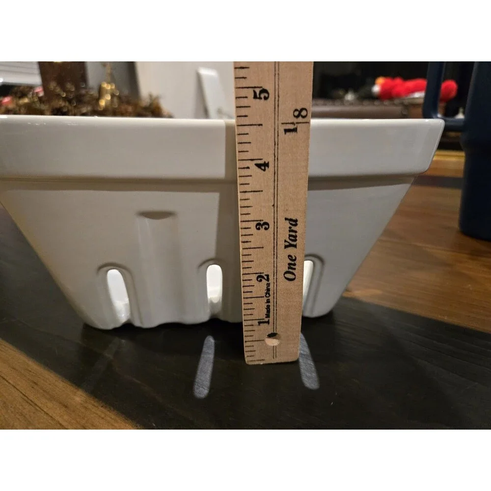 Crate and Barrel White Ceramic Berry Box Square Farmers Market Style Basket XL